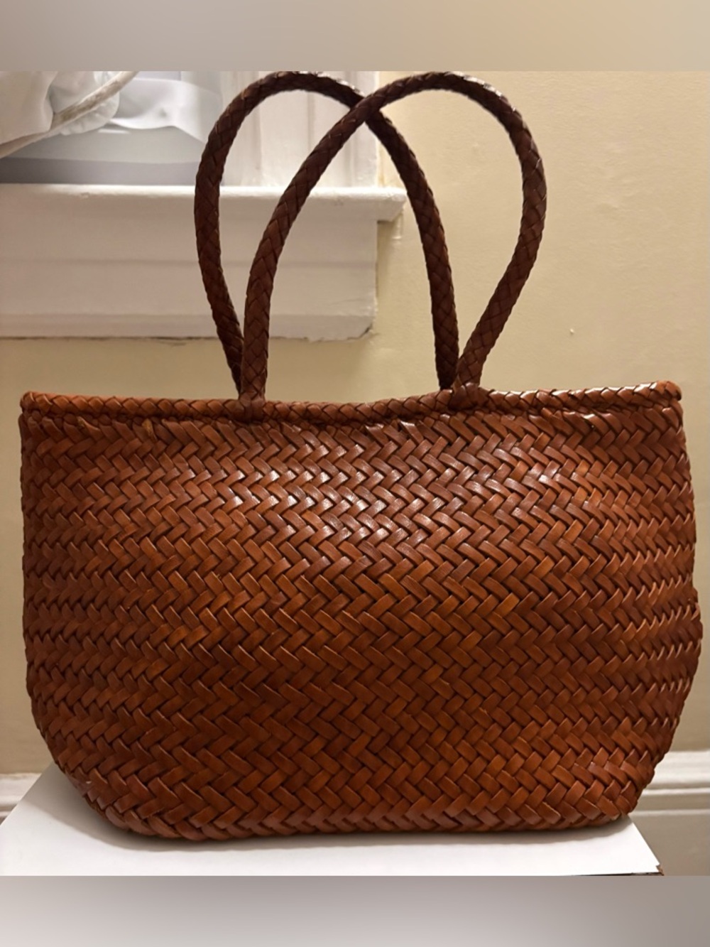 DRAGON DIFFUSION Grace Basket Small Tote Bag in Brown